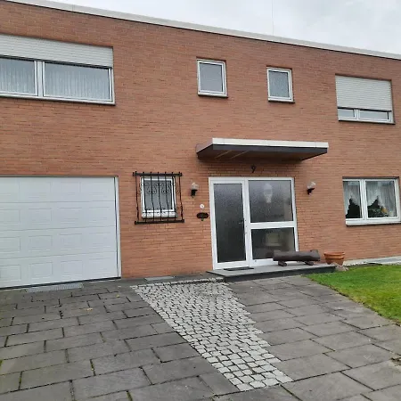 Aue Deussen Apartment
